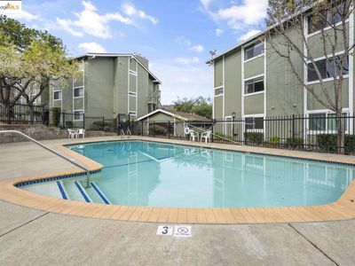 8711 Mountain Blvd #28, Oakland, CA, 94605