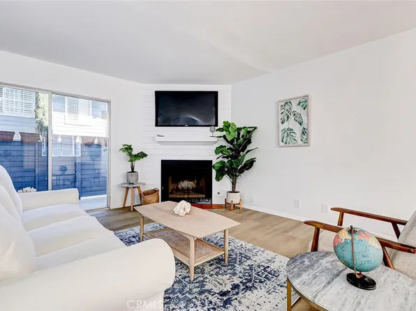 26109 Frampton Ave APT F, Harbor City, CA 90710