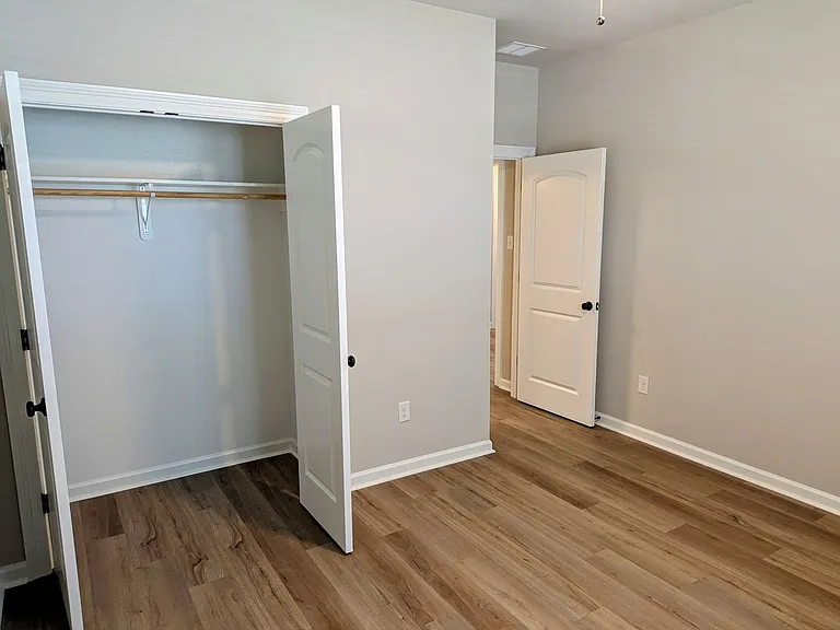 136 Segovia Way — Photo 14