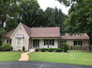 10166 E Country Way Dr, Cordova, TN 38018