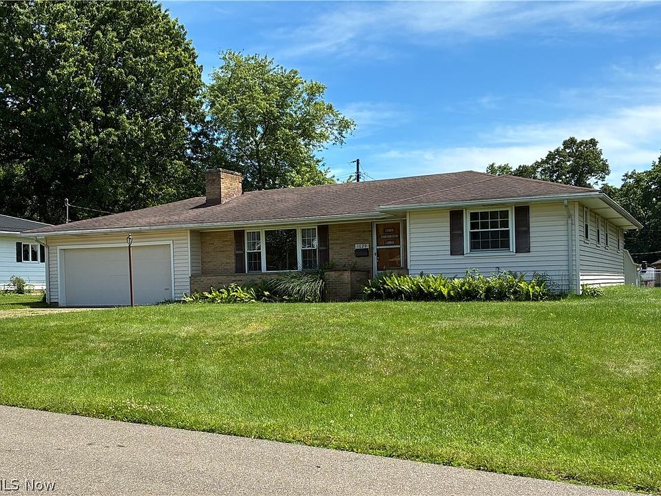 1st image of 1629 Woodland Dr