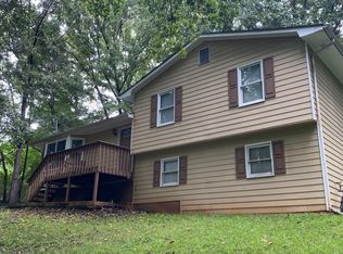 562 Old Corinth Rd, Newnan, GA 30263