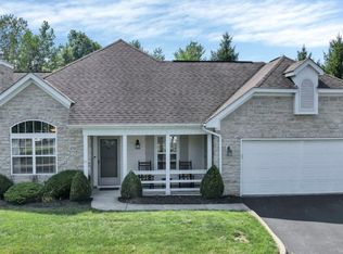 459 Commons Dr, Powell, OH