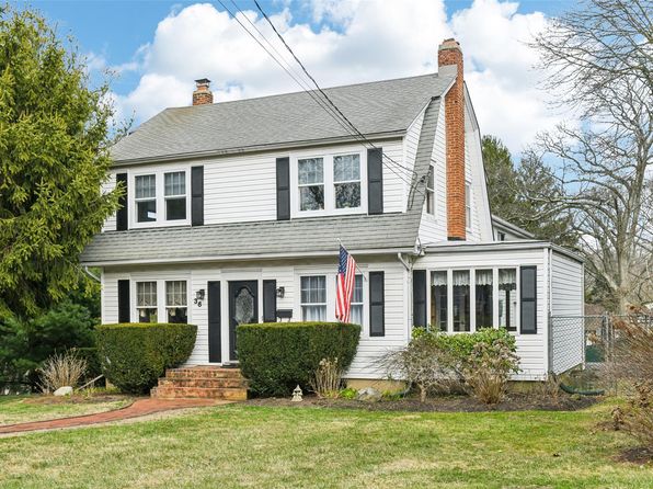 36 Seaview Avenue, Northport, NY 11768