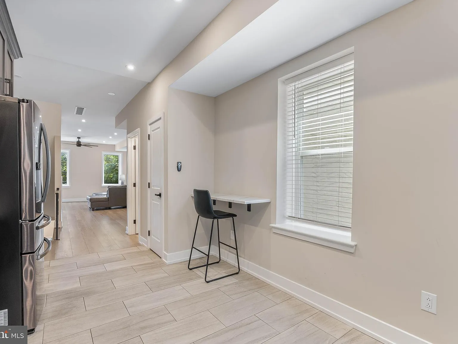 2 bed, 2.5 bath, 1246 sqft, $3,395 — Photo 4