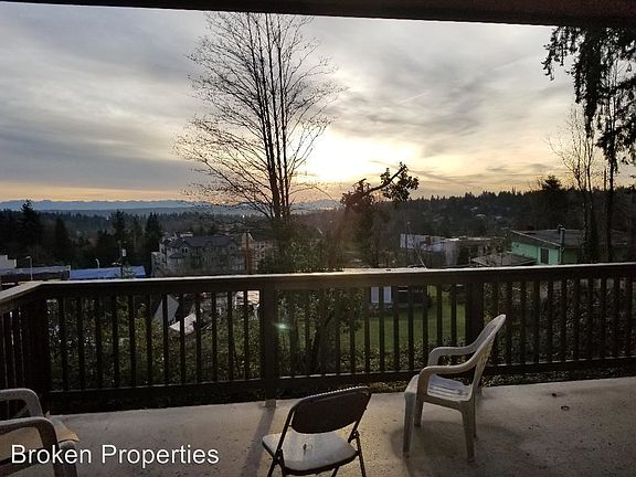 2nd image of 11034 24th Ave NE