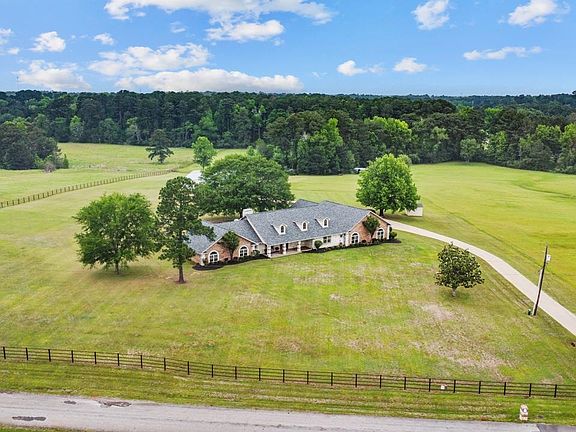 3rd image of 1325 Kings Rd