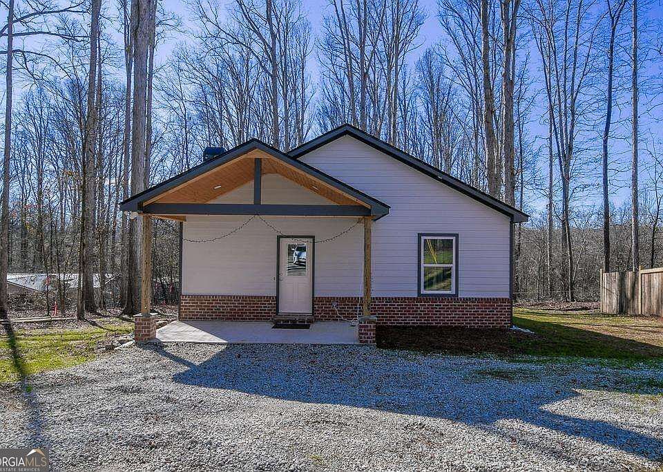 1st image of 1020 Riverbend Rd