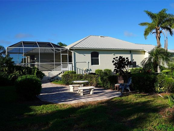 4th image of 2 Windward Pl