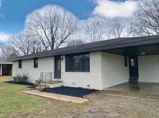 113 James St, Muscle Shoals, AL 35661