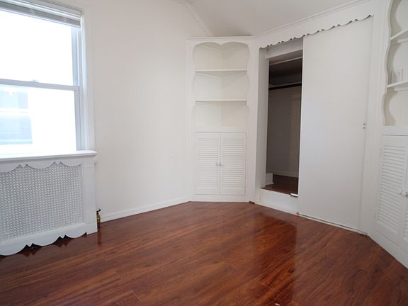 2nd image of 110 Kimball Ave #2