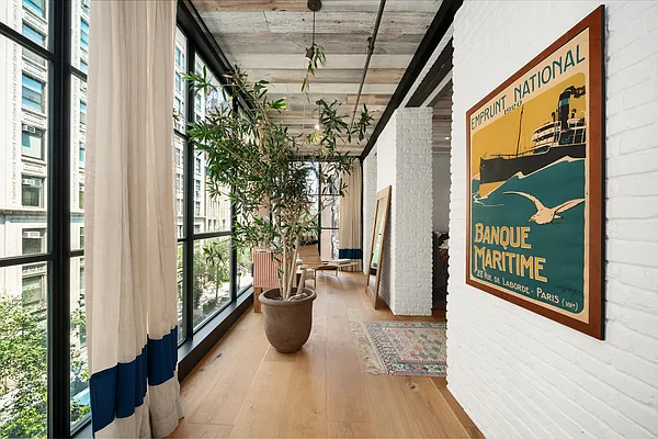 Sold by Douglas Elliman | media 22