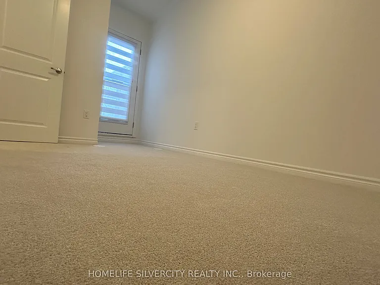 58 Melmar St S — Photo 26
