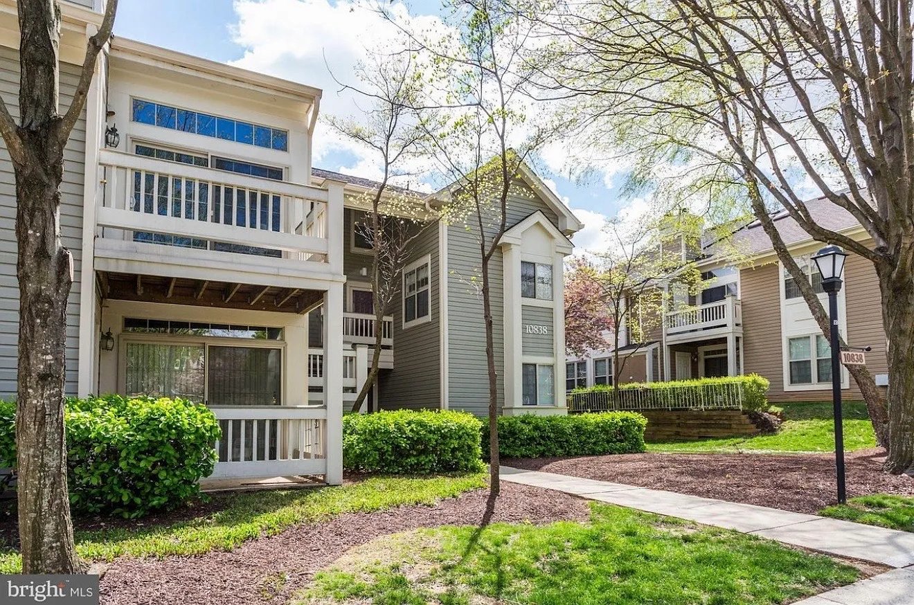 3 bed, 1278 sqft, $3,000 — Photo 1