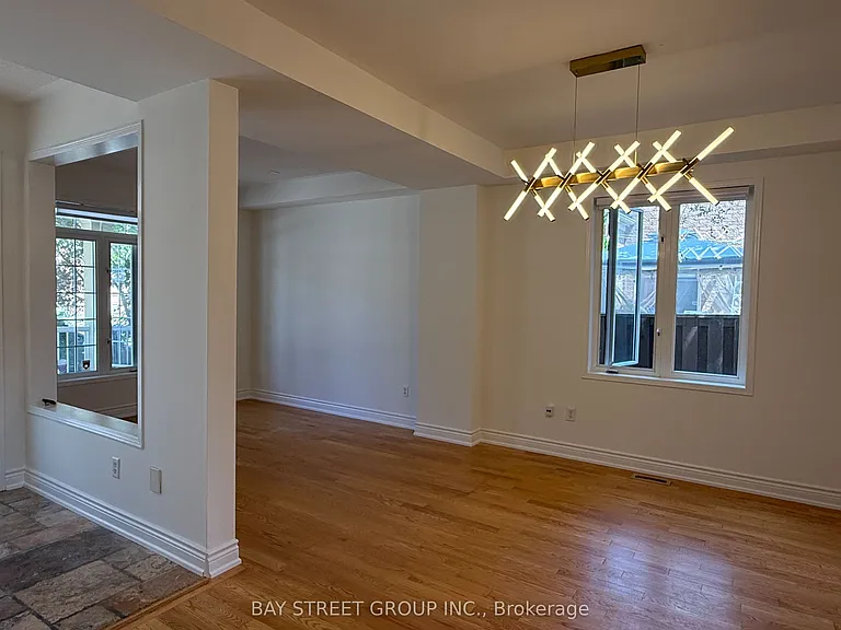 39 Emery Hill Blvd — Photo 3