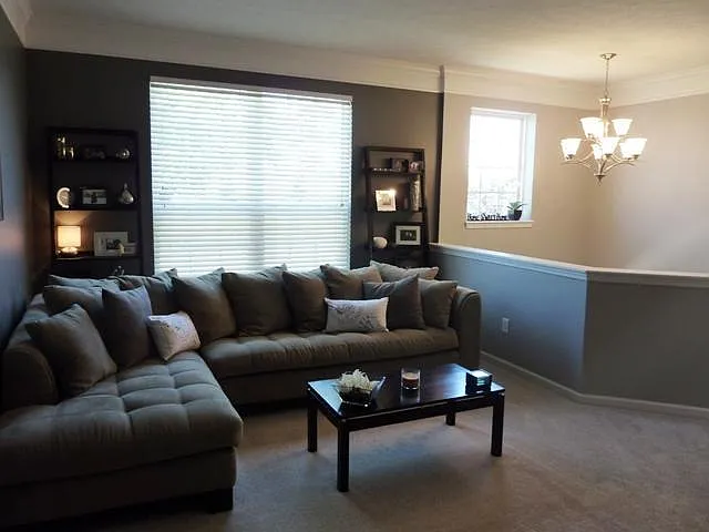 9429 Glencroft Way — Photo 4