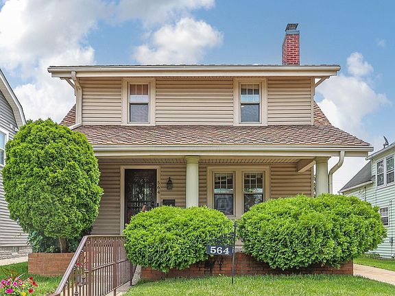 3rd image of 564 Nashoba Ave