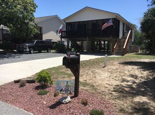 222 NE 43rd St, Oak Island, NC 28465
