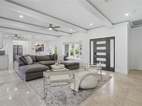 5th image of 5122 Starfish Ave