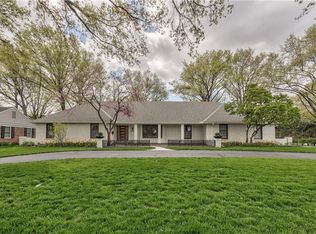 3527 W 100th St, Leawood, KS 66206