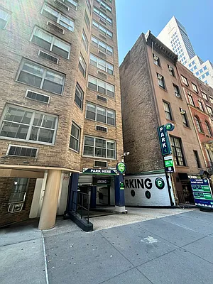 Rented by Otsuka New York | media 32