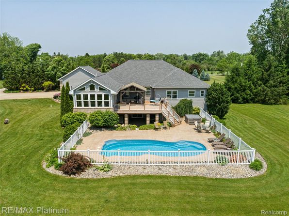 8922 McClements Rd