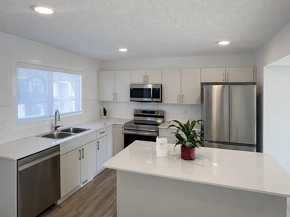 3rd image of 1025 Secord Promenade NW #52