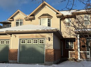 2004 Breezewood St, Ottawa, ON K4A 4S6