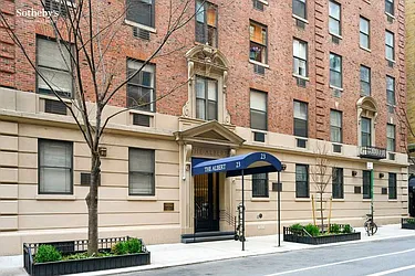 Rented by Sotheby's International Realty