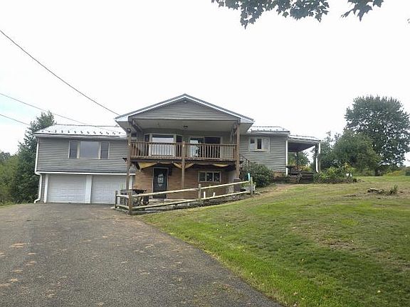 2nd image of 3454 Fox Hill Rd