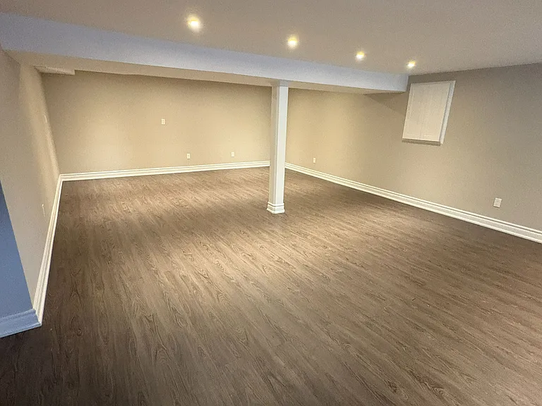 166 Newton St — Photo 14