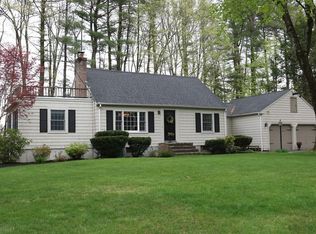 5 Southwick Rd, North Reading, MA 01864