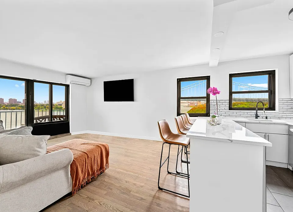25-40 Shore Blvd #9U