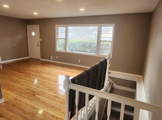 10701 E 33rd Ter S, Independence, MO 64052