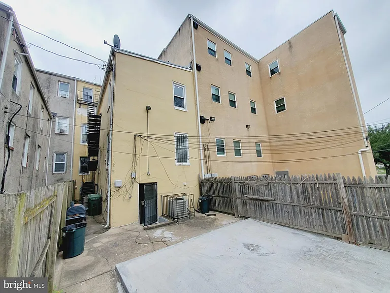 1131 N Gilmor St #2 — Photo 21