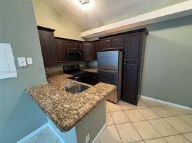 951 Lyons Rd, Pompano Beach, FL