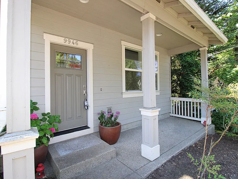 9946 NW Taylor St — Photo 3