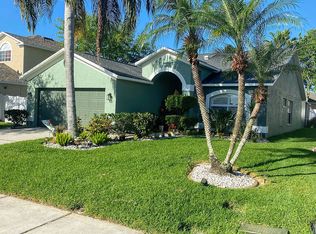 1650 Gray Bark Dr, Oldsmar, FL 34677