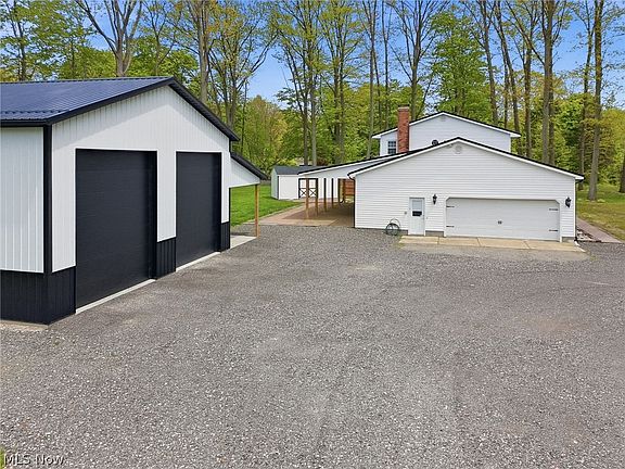 4th image of 4001 Carpenter Rd