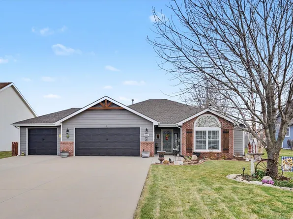 1008 Kathys Ct, Baldwin City, KS 66006