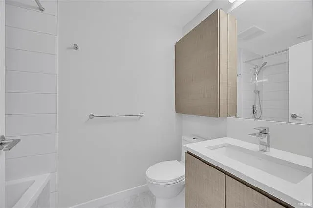4168 Lougheed Hwy #1208 — Photo 6