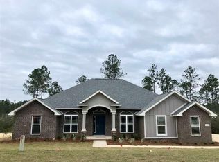 306 Vale Loop, Crestview, FL 32536