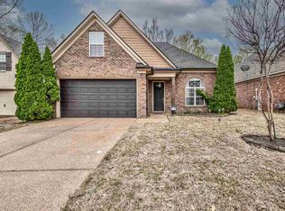 5251 S Newton Oak Cir, Memphis, TN 38119