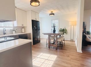 18 Amsterdam St #18, Providence, RI 02909