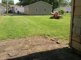 1409 W 14th St, Davenport, IA