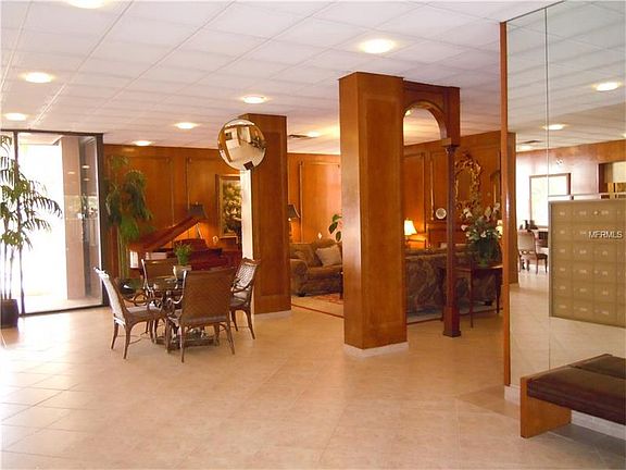 3rd image of 2401 Bayshore Blvd Unit 1108