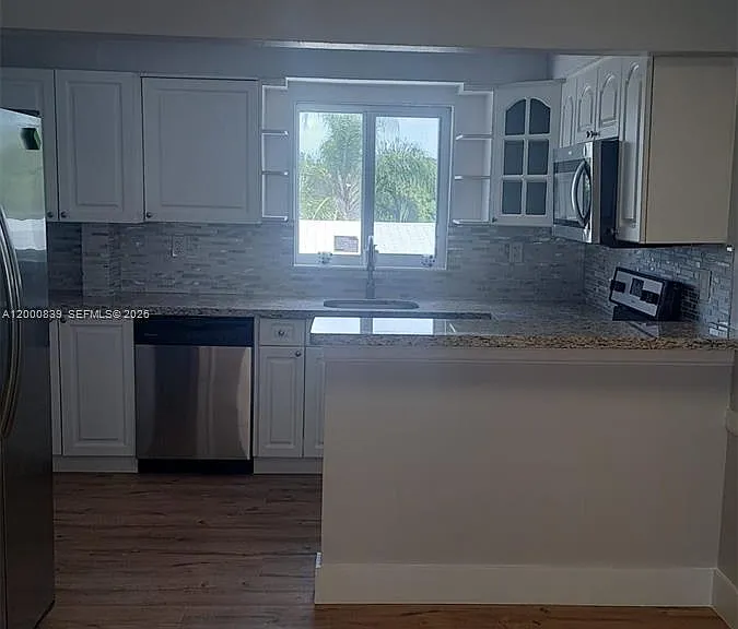 2415 Lincoln St #307 — Photo 11