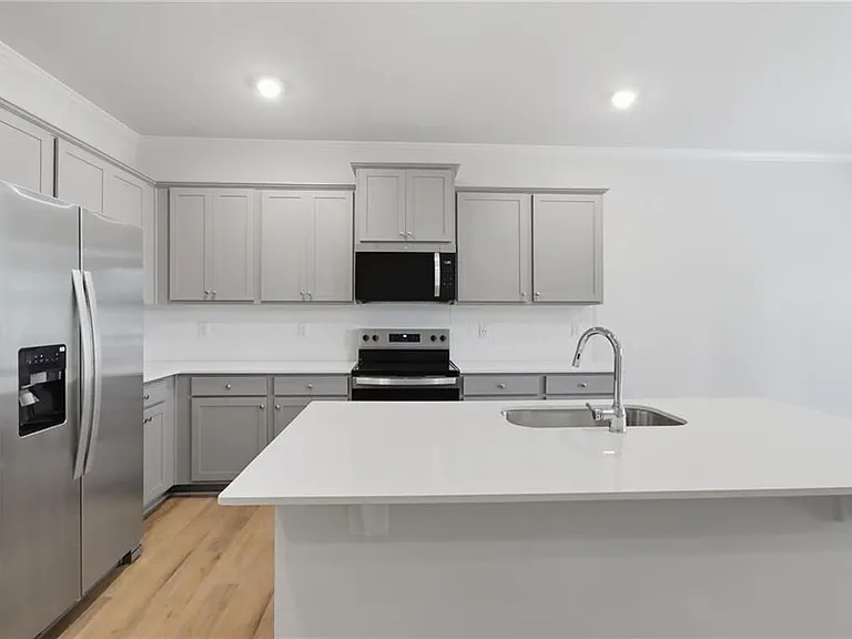 48 Berryville Dr — Photo 16