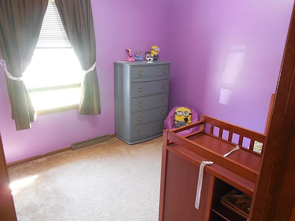 4th image of 2316 Chelmsford Dr