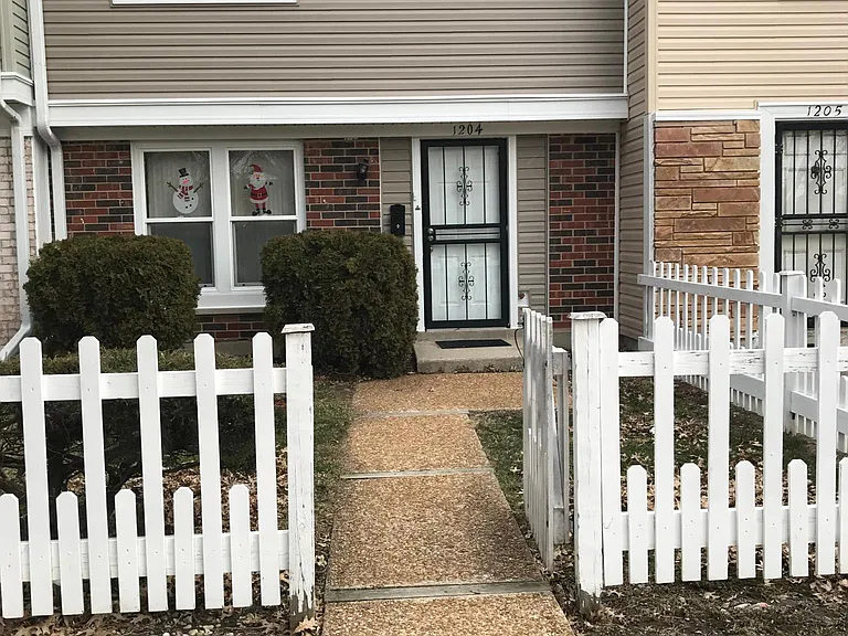 1204 Williamsburg Rd — Photo 6